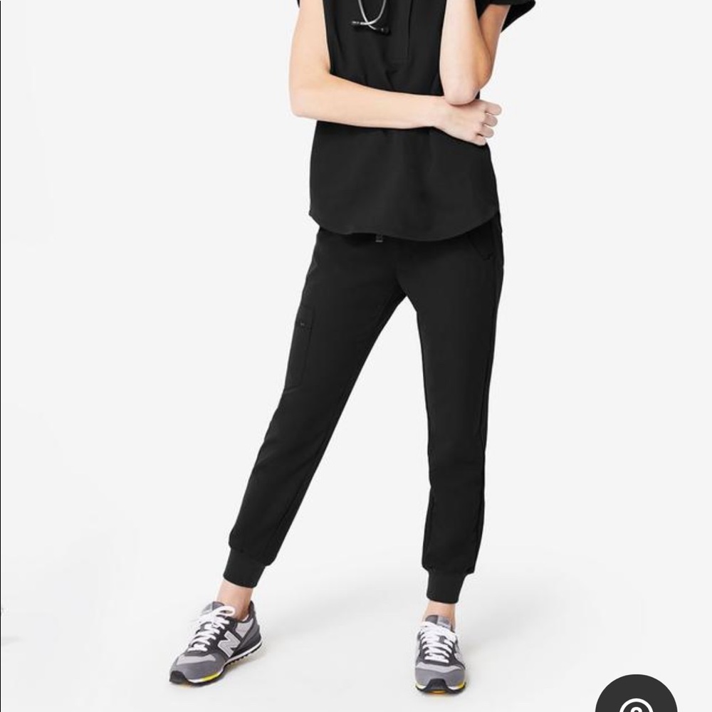 Figs Women’s Zamora Jogger Scrub Pants